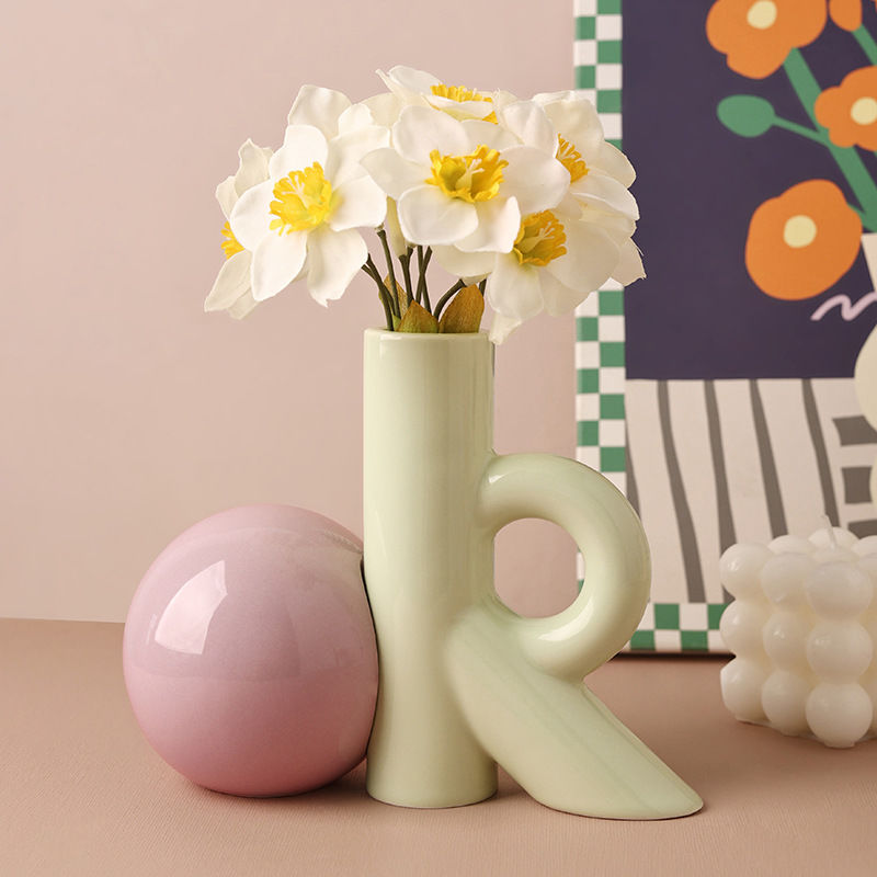 4Colors OK-Shaped Ceramic Vase - Ok Lighting Decor recension och pris
