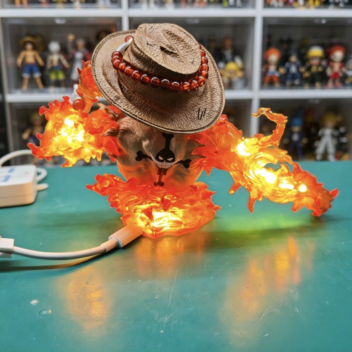 One Piece Ace Half Body Bust L - Lighting Home Decor Products recension och pris