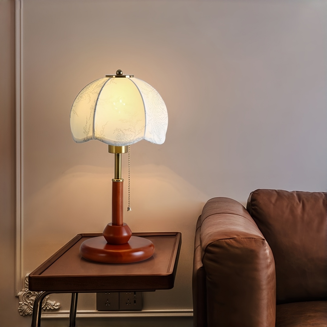 Vintage Scalloped Dome Table L - Lighting Decor For Home recension och pris