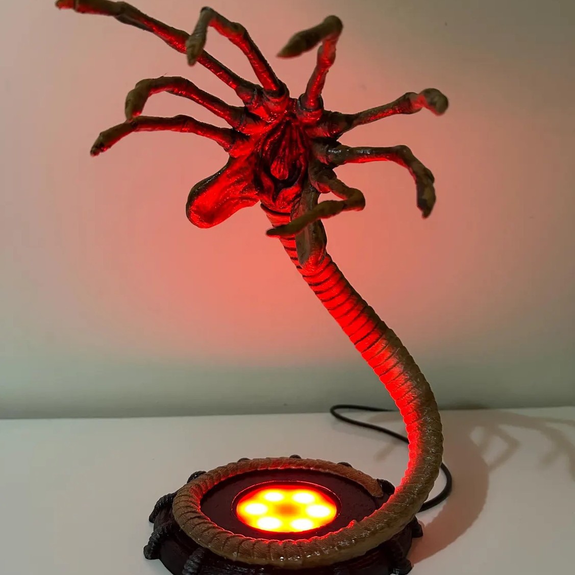 Alien Facehugger Lamp Nightlig - Lighting Decor For Home recension och pris