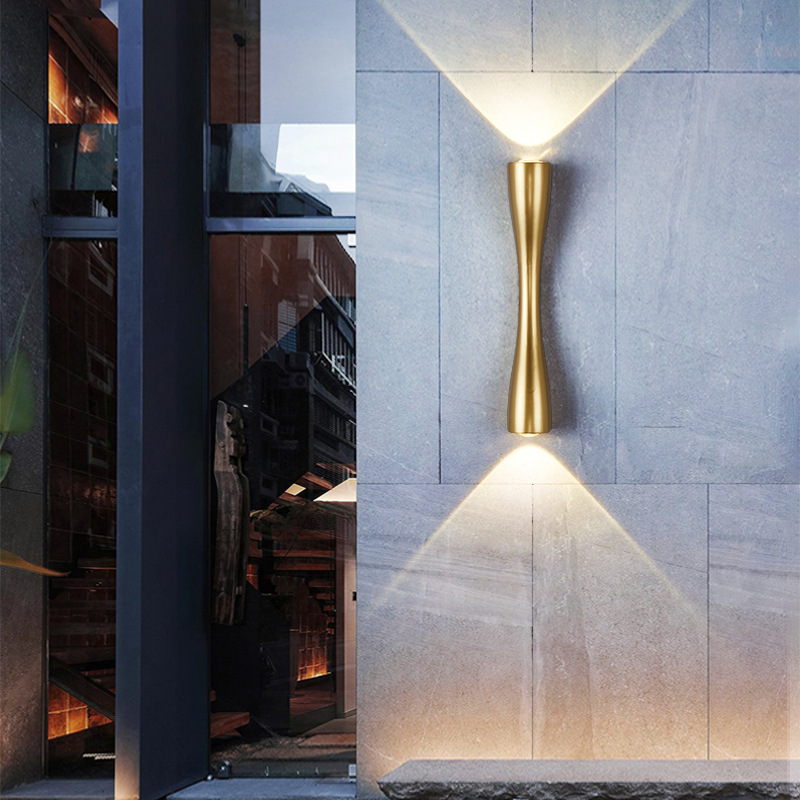 Modern Outdoor Waterproof Wall - Decor Lighting Cy recension och pris